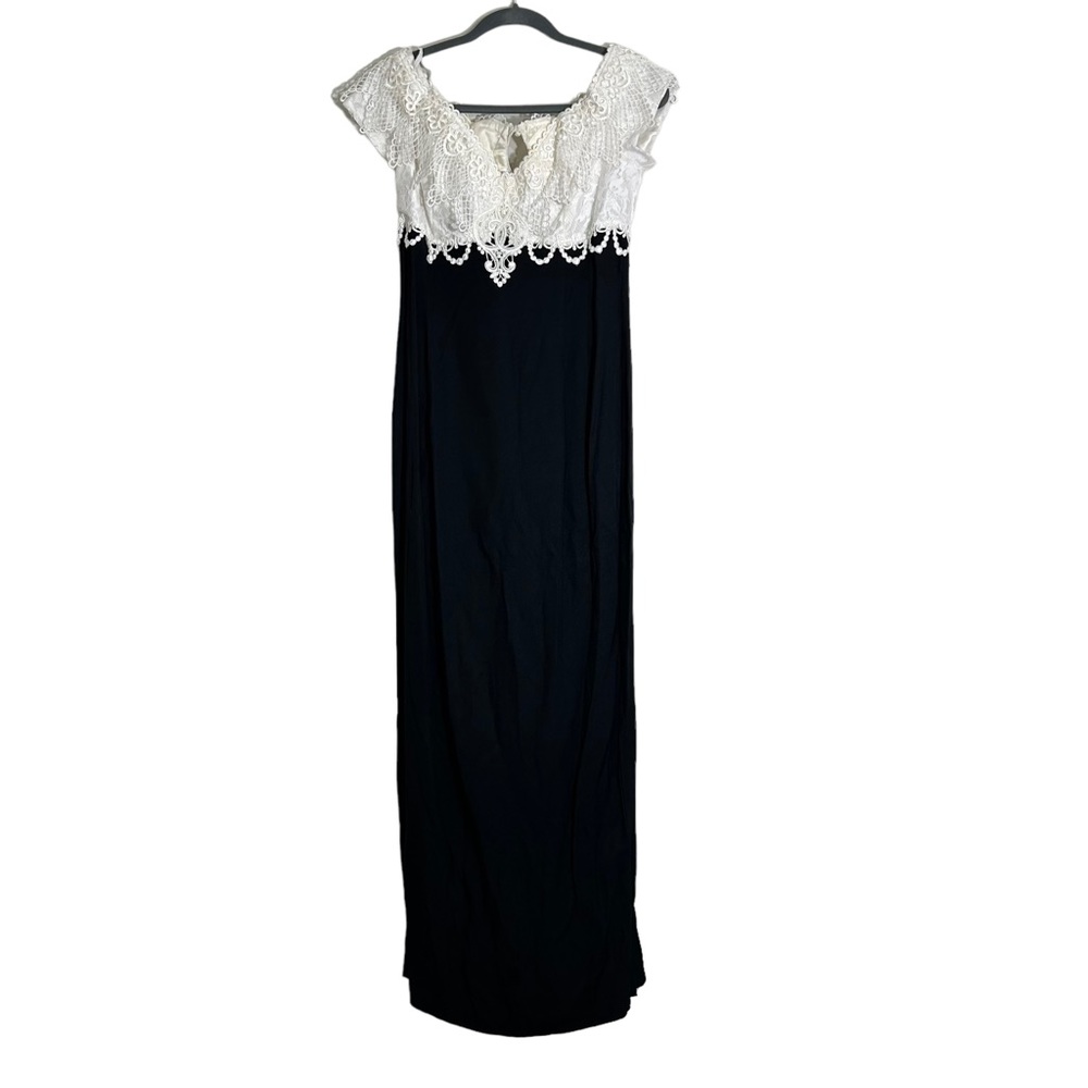 Vintage Scott McClintock Black & Cream Lace Bust Formal Dress 12